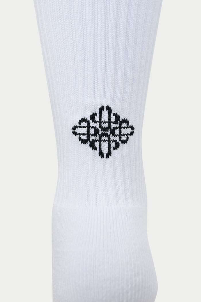 REVERSE EMBLEM COPYRIGHT SOCKS - WHITE