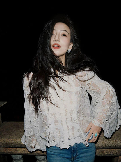 ASAYA5499– Midnight Bloom Lace Blouse 🤍🌙