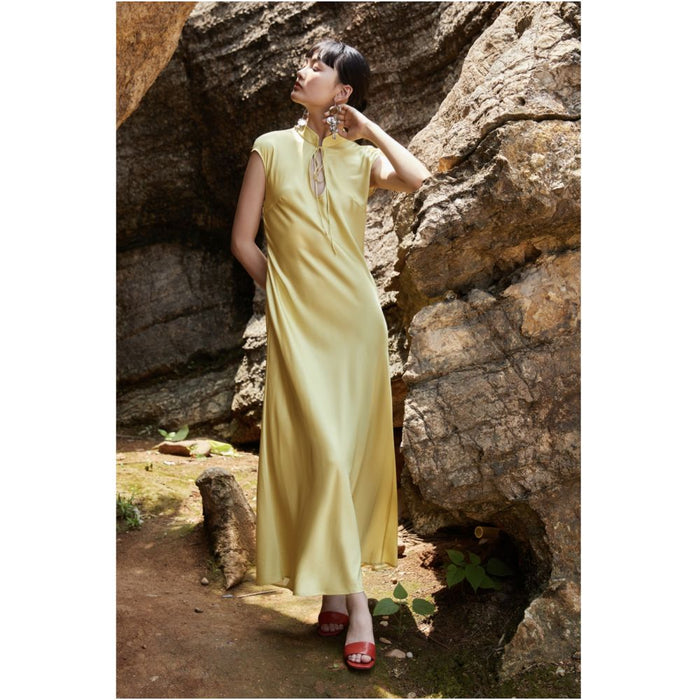 bright yellow / M