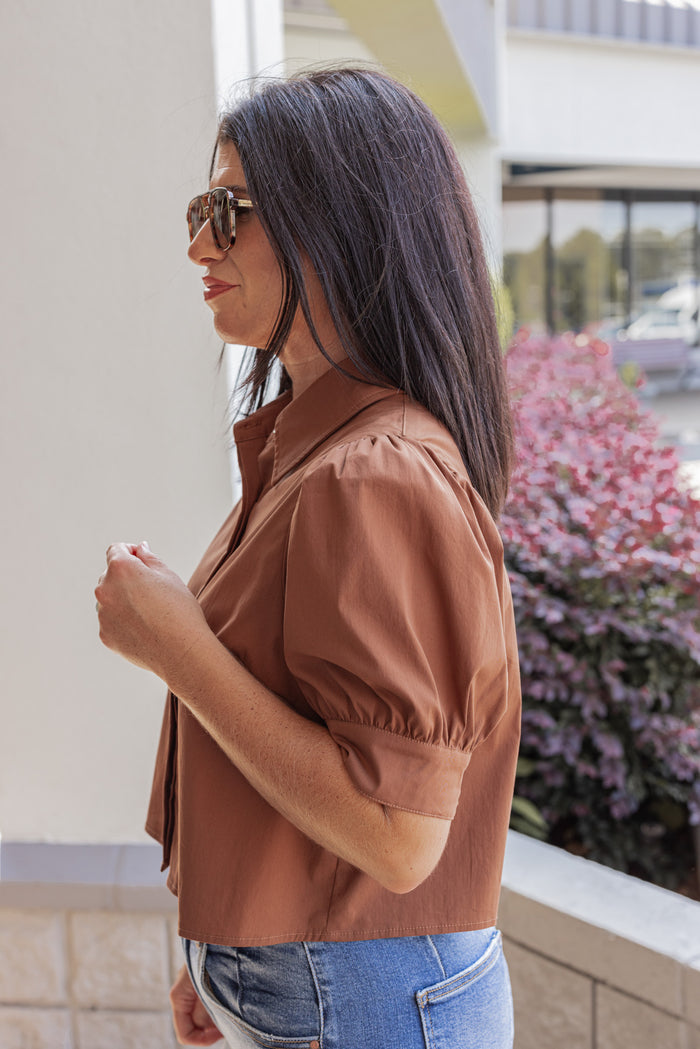 Women's caramel puff sleeve button front cropped top by Entro showing up close side view
