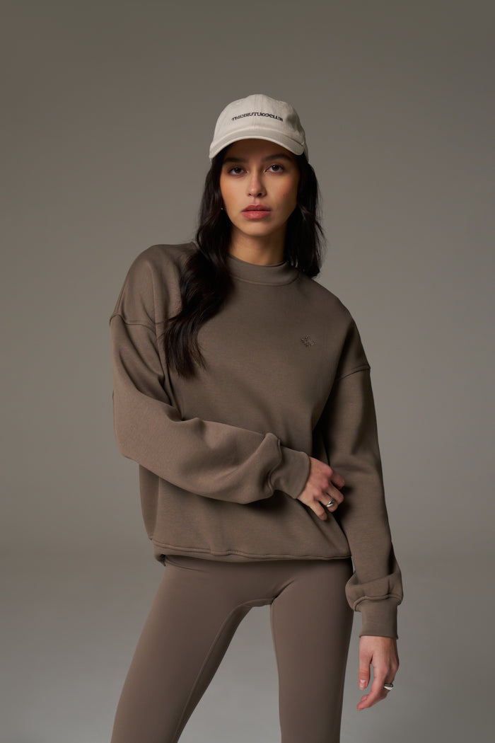 EMBLEM EMBROIDERED SWEATSHIRT - COCOA