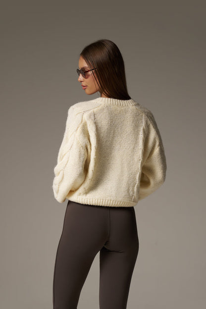 EMBLEM KNITTED V NECK JUMPER - BUTTERMILK
