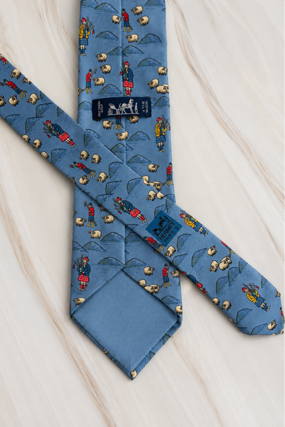 Hermes 'Bergers & Cornemuse' 1990s 100% Silk neck Tie  (Bagpipes)