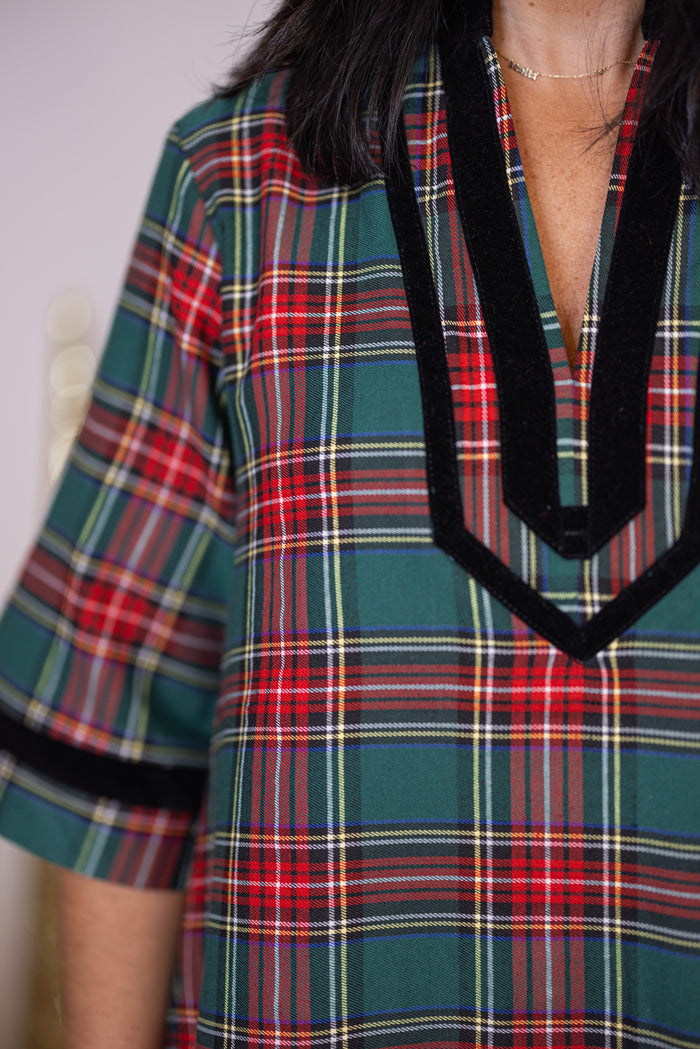 Women's green and red plaid dress with black velvet trim by Entro showing bodice view