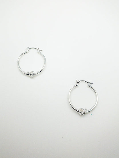 Kelly Love Knot Earrings - Silver