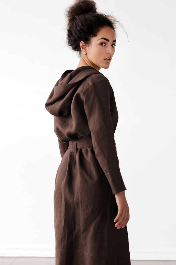 Linen Bathrobe CALLA with a hood in Brown