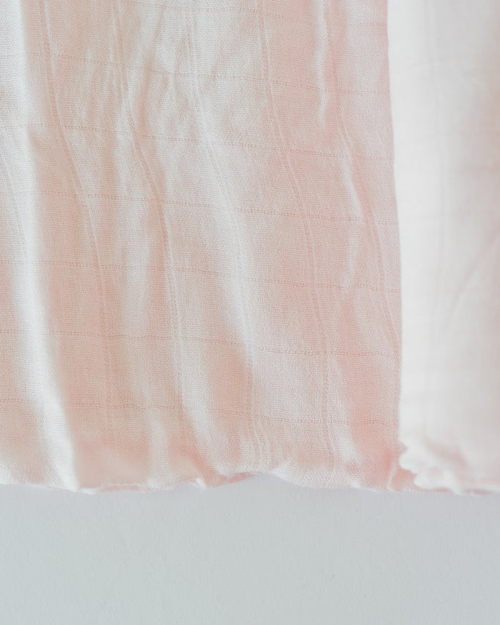Little Unicorn Deluxe Muslin Single Swaddle  - Blush