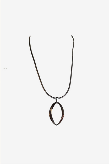 Oroton Silver Tone Pendent Necklace
