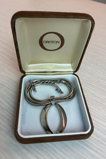 Oroton Silver Tone Pendent Necklace