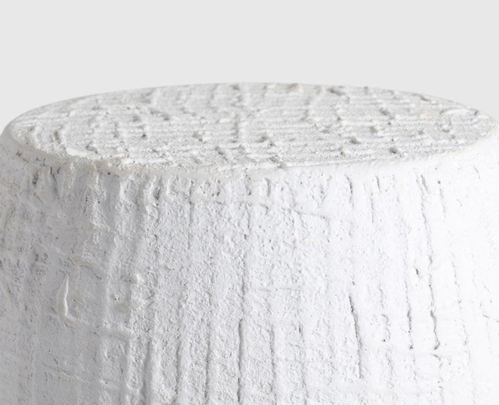 Puraw Outdoor Accent Table white