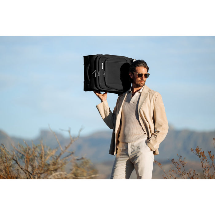 Samsonite UpLIFT Softside Carry-on Spinner