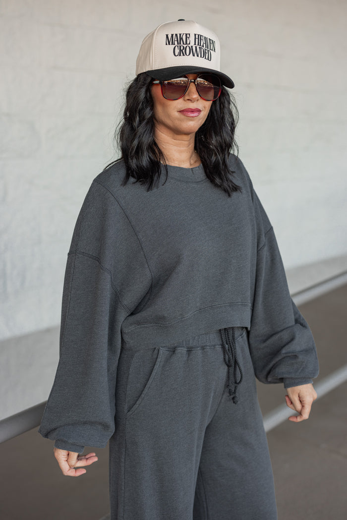washed black knit cropped pullover top side view