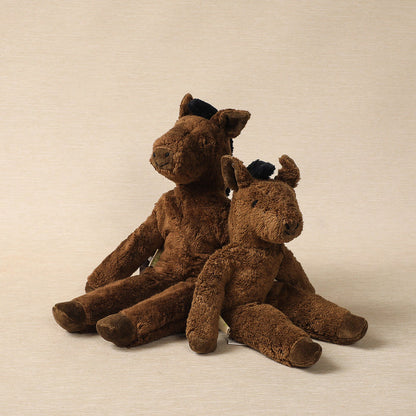 Senger stuffed brown horse