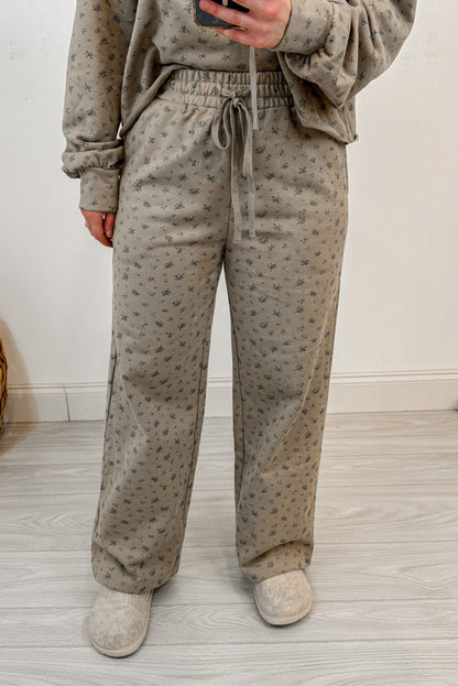 floral print tan blue matching sweatshirt pants set details
