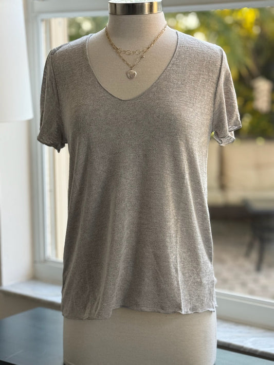 Vicky top in taupe grey